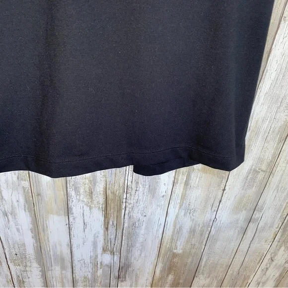 Under Armor Black Fitted Tank - Picture 3 of 5